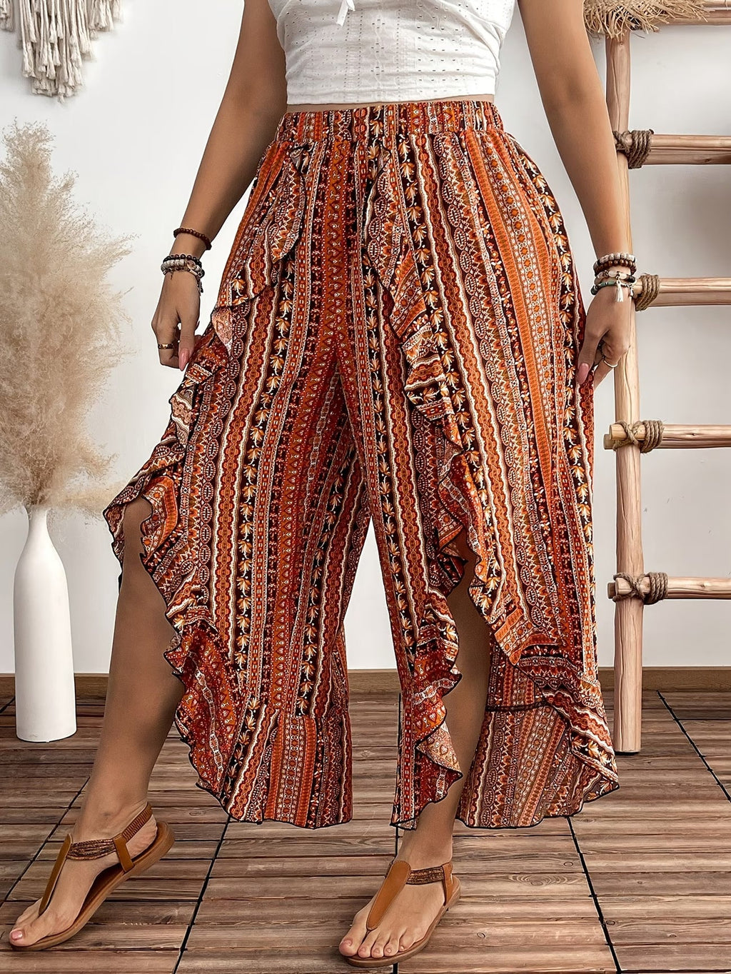 🌸 Women’s Wide-Leg Ruffle Hem Bell-Bottom Pants with Ethnic / Boho Print 🌸